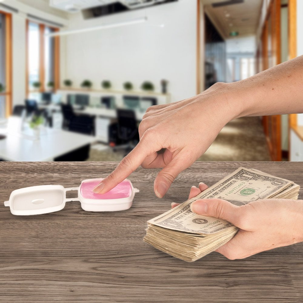 Sortkwik 1 oz Hygienic Fingertip Moistener Shown In Use 