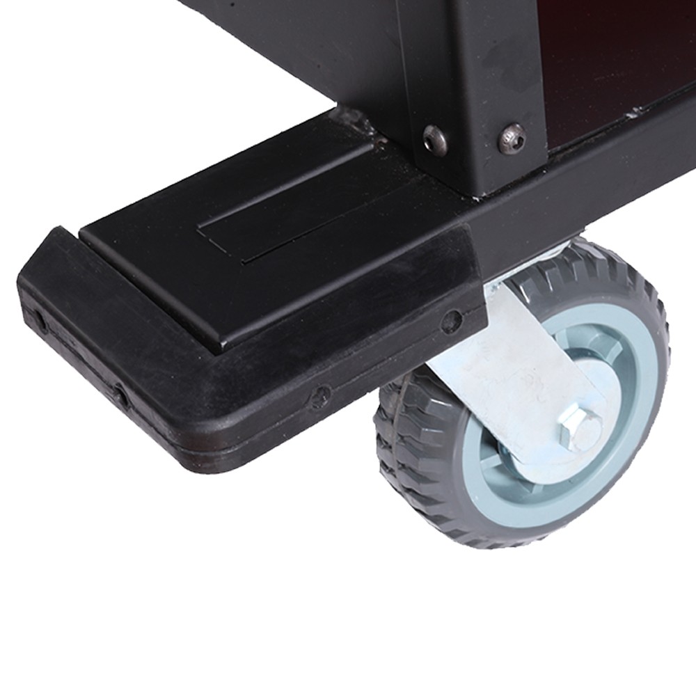 Rubber pads on corners 